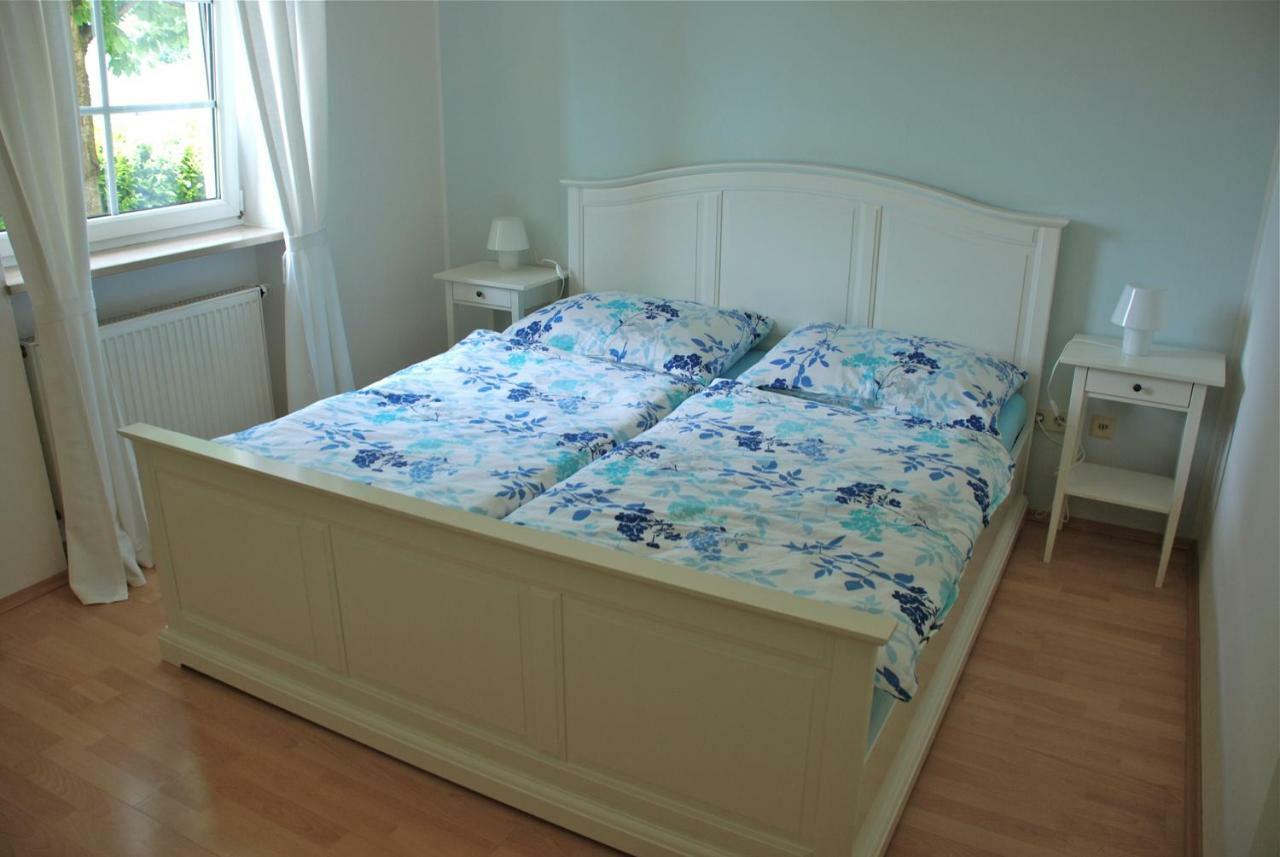 Villa Schaller - Apartment Krumpendorf Eksteriør billede